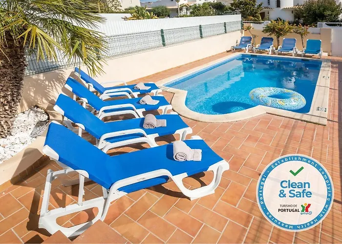 Moradia Ricardo - Praia Da Gale